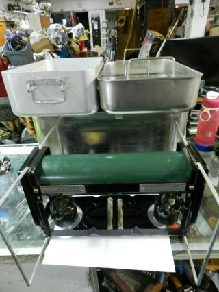 WWII Coleman 523 Gasoline Stove U.  S.  Army Medical Dept.  w/ Case TM8 - 615 4