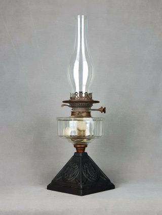 Victorian Wright & Butler OWL Cut Glass Font Kerosene Paraffin Duplex Oil Lamp 2