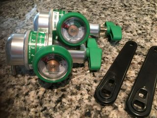 2 Precision Medical Easypulse 5 Oxygen Regulators With 2 Wrenchs Fast