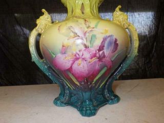 Antique Royal Bayreuth Porcelain Bulbous Vase Iris 7 In Height