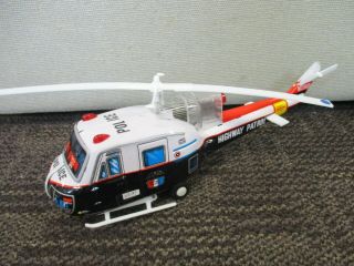 VINTAGE TN MADE IN JAPAN BATTERY OPERATED HIGHWAY PATROL HELICOPTER 5