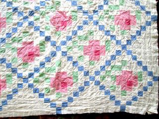 Fabulous Quilt Top,  Irish Chain With Pink Rose