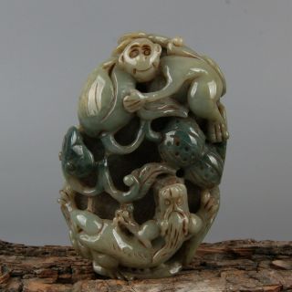 Chinese Exquisite Hand - Carved Monkey Beast Carving Jadeite Jade Pendant