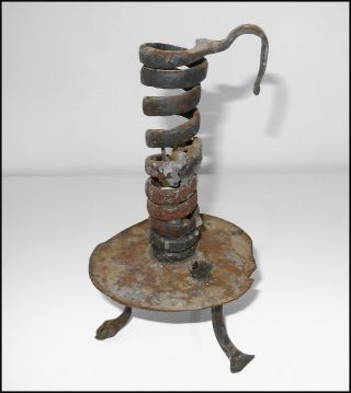 17th/18th Century Iron Cellar Candlestick Tripod.  キャンドルスティック