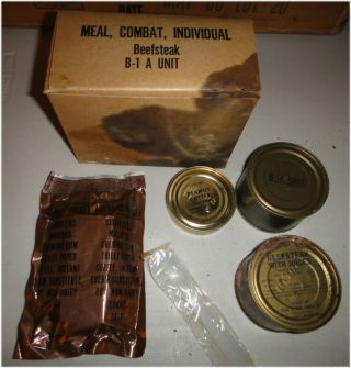 C Rations B - 1a Unit W/ P - 38 Us Military Army Usmc Vietnam War 1966