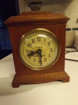 Vintage Seth Thomas Mantle Clock - Electrical Age Unknown - Pre - Owned
