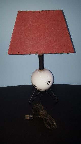Vintage 1950s Mid Century Modern Asiana Style Lamp