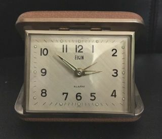 Vintage Elgin Clamshell Travel Alarm Clock Made In Japan Tan Wind - Up