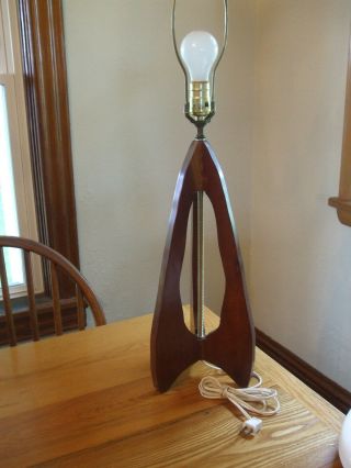 Vintage MCM Mid - Century Modern Atomic Wood Table Lamp Tripod Style 4