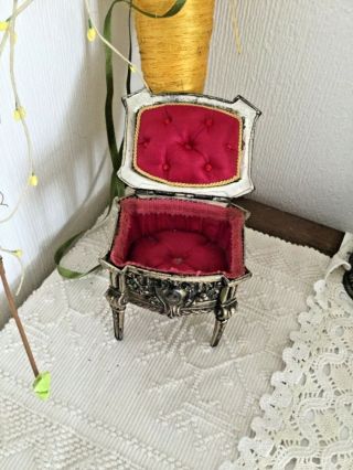 Pretty Heavy Antique French Jewellery Casket Trinket Box On Legs Silk Lining