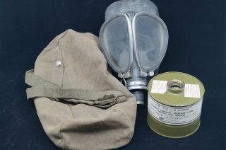 Cold War Us Acme Full Vison Respirator And Filter