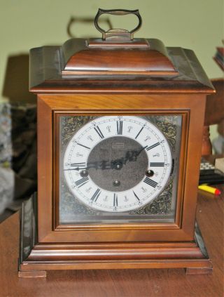 Vintage Linden Triple Chime Mantle Clock - Windup -