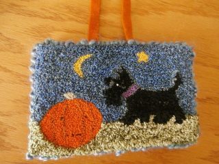 Primitive Punch Needle Scottie Dog & Pumpkin In The Moonlightw/post Card Backing