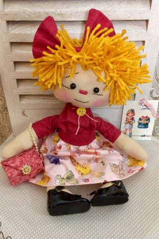 Primitive Raggedy Ann Doll Paper Dolls Shelf Sitter 