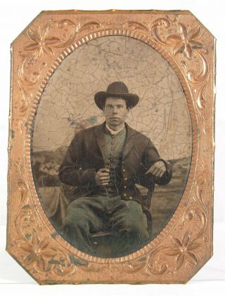 1860s Civil War Soldier Tintype Photo - Quarter Plate W/ American Flag Backdrop