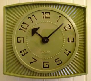 Vintage Mid Century Modern Spartus 1960s Green Retro Electric Kitchen Wall Clock