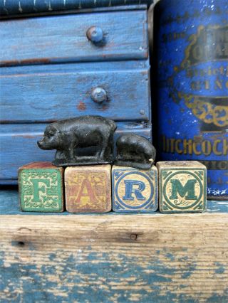 Antique Wood Abc Blocks Spell Farm W Toy Pigs