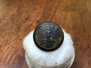 Awesome V.  M.  I Robinson Backmarked Virginia Military Institute Coat Button