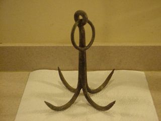 Vintage Antique Hand Forged 4 Prong Iron Hook Trap Drag Grappling Iron W Ring