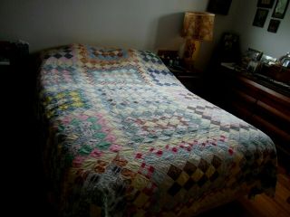 ANTIQUE LARGE HAND MADE HAND SEWN PATCHWORK QUILT OF MANY COLORS RIC RAC 2