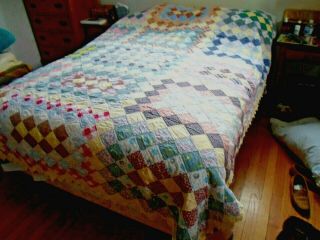ANTIQUE LARGE HAND MADE HAND SEWN PATCHWORK QUILT OF MANY COLORS RIC RAC 3
