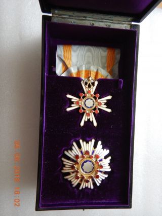 Rare Order Of The Sacred Treasure (瑞宝章) 1st Class Large Ribbon Award,  Box