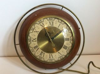 Vintage United Mid Century Plug In Electric Wall Clock Model 223
