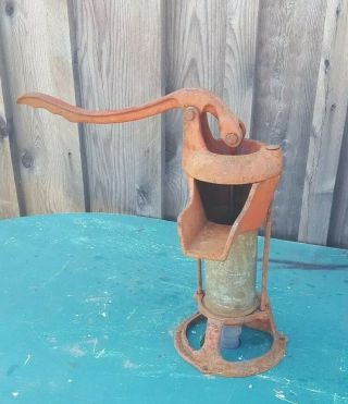 Antique Cast Iron Hand Water Cistern Pump Columbian Pump Co. ,  Ohio.