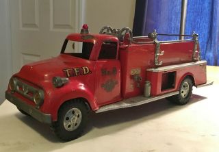 Vintage 1957 Tonka Suburban Fire Truck No.  5 Pressed Steel U.  S.  A,  Beauty 2