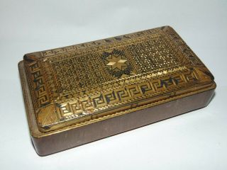 Well Made Antique Vintage Intricate Inlaid Straw Work Box In