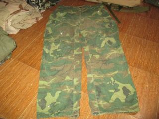 1968 Vietnam War Erdl Camo Field Pants Size L - R,  Very Good