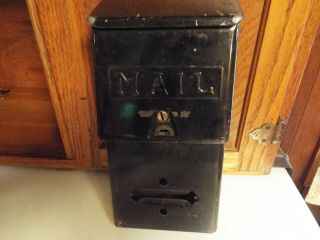 OLD VINTAGE ANTIQUE WALL HUNG MAILBOX 2