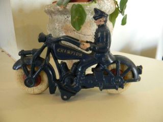 Vintage Champion Cast Iron Policeman On A Motorcycle - ?hubley? 7 Inches Long