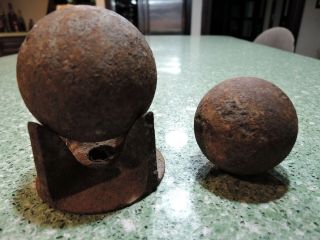 2 Civil War Era 1800s Cannon Balls Shots 3 Inch 2 1/2 Inch Heavy Cast Iron
