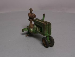 Arcade Vintage Cast Iron John Deere Tractor with Driver 7