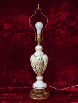 Vintage Italian Capodimonte Cherubs Ornate Table Lamp Italy 5