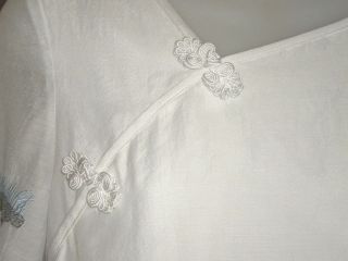 Pretty Vintage Chinese White Flare Dress w/Embroidered Cranes/Flowers Sz M 4