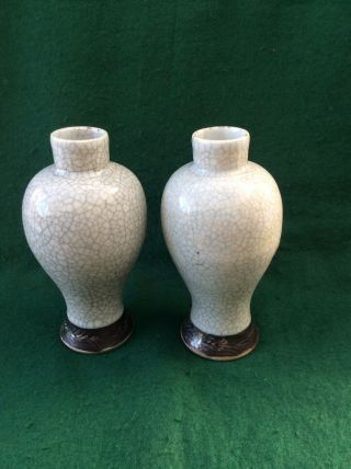 antique Chinese crackleware vases with covers (9 inches) 4