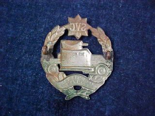 Rare WW2 Cap Badge 
