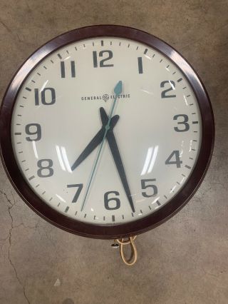 Vintage General Electric Model 2012 Mid Century School Wall Clock Glass Face