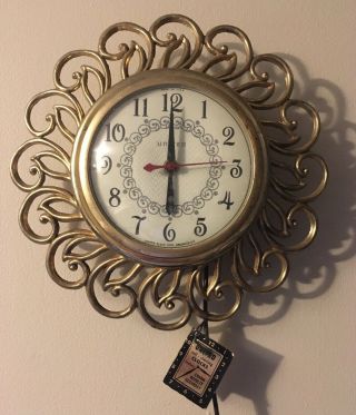 United Clock Co Wall Clock Model 80 Vintage 1950’s Gold Metal Retro Decor