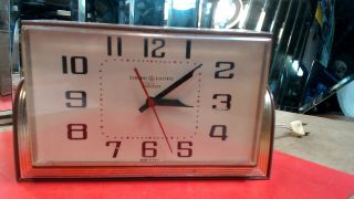 Vintage - General Electric - Desk - Clock Telechron - Gold & Brown