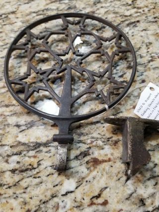 ANTIQUE CAST IRON HEARTH TRIVET WITH BRACKET FOR COOKING VESSEL.  EARLY/GRISWOLD? 8