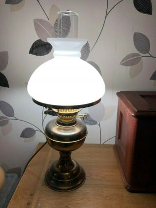 Vintage Retro Electric Oil Lamp White Glass