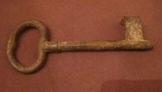huge antique hand made wrought forged iron 17th century skeleton lock key old 5