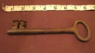 Huge Antique Hand Made Wrought Forged Iron 17th Century Skeleton Lock Key Old.  1