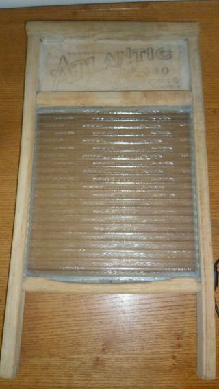 Vintage Antique Washboard.  Wood And Ribbed Glass.  Atlantic No 510 National