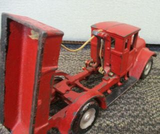 VINTAGE ARCADE CAST IRON INTERNATIONAL HARVESTER RED BABY DUMP TRUCK 6