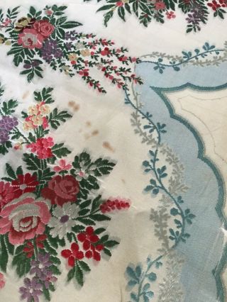 Mid 19 Th Century Silk Brocade Flounce With Beautuful Roses 6