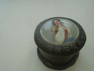 Lovely antique metal powder pot with charming miniature hand painted portrait 4